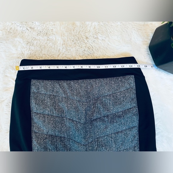 Smartwool Pull On Quilted Mini Skirt Black Size Small - Picture 5 of 6